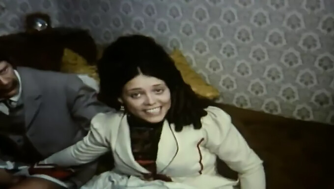 Patricia Rhomberg'In Orgisi: Klasik Bir Retro Orgi