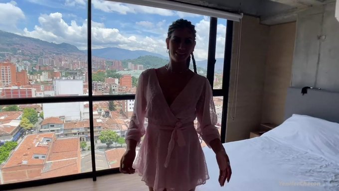 Yenifer Chacon'Un Airbnb Sunucusuyla Yoğun Bir Karşılaşması