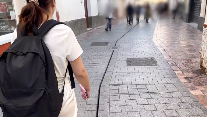 Üniversite Öğrencisi Anal Yalama Ve Işeme Için 200 Dolar Ödedi