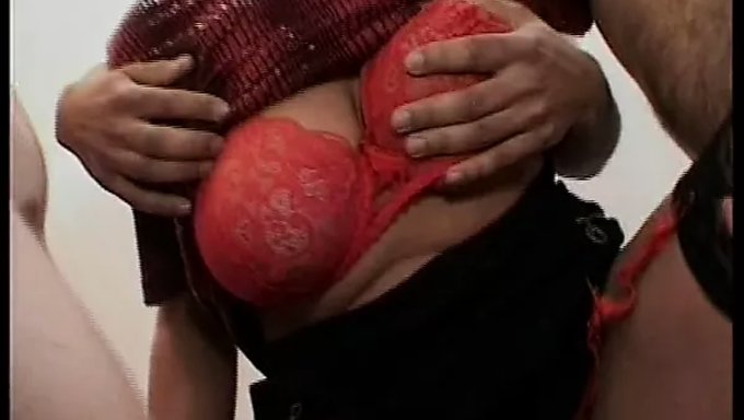 Alman Bir Gençle Sert Sakso Ve Penis Sikişi