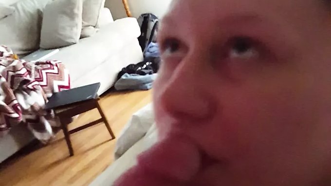 Tutkulu Bir Amatörden Penis Yeme Ve Anal Yalama