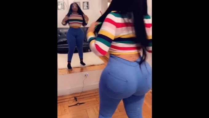 Güzel Latina Ve Siyah Twerk Ile 60 Fps Twerking Derlemesi