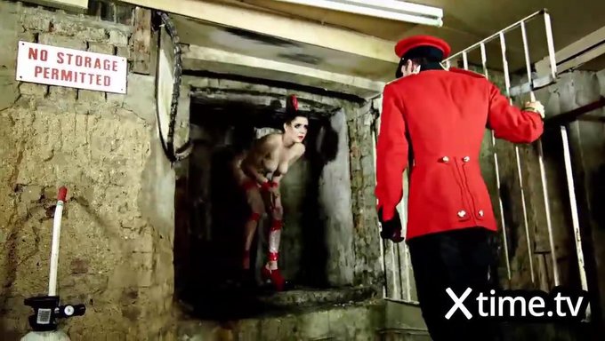 Penis Işkencesi Ve Bdsm'Nin Hd Videosu