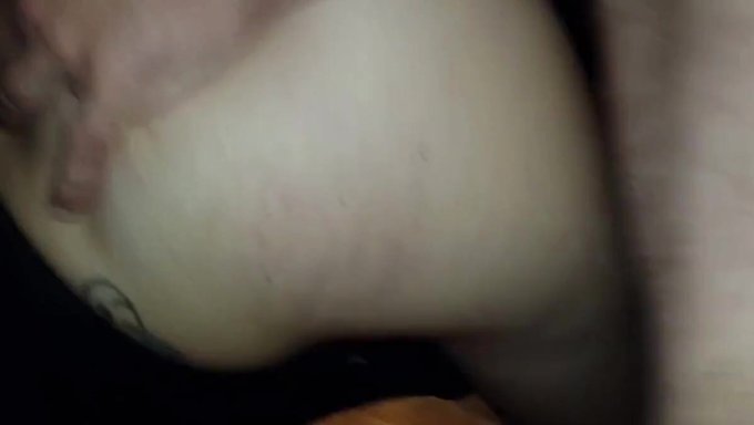 Amatör Karı Anal Olarak Beceriliyor