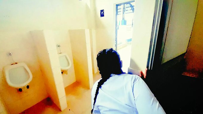 Öğretmen Ve Öğrenci Ateşli Bir Karşılaşma Yaşıyor - Büyük Popolu Okul Kızı
