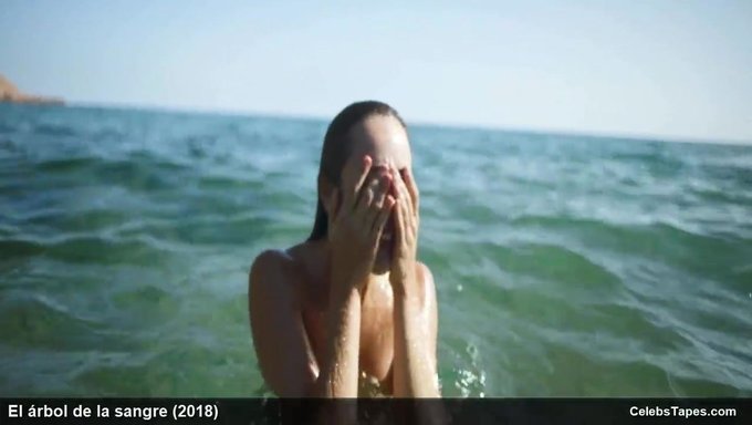 Ünlülerin Erotik Anları Sıcak Bir Filmde