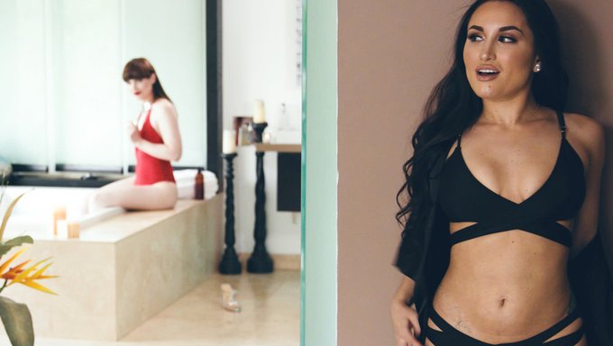 Seksi Bir Trans Güzeli, Sıcak Bir Shemale Tarafından Anal Olarak Beceriliyor