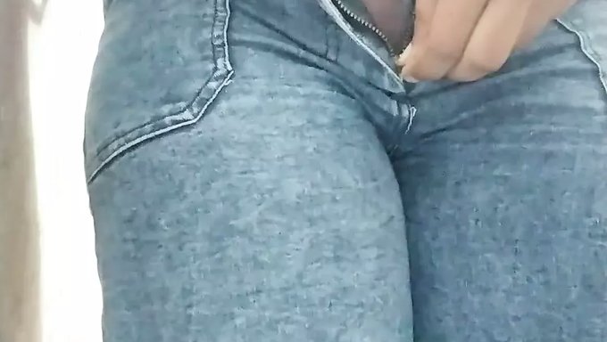 Hintli Kız Arkadaşının Ev Yapımı Mastürbasyon Videosunu Izleyin