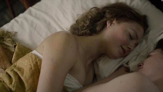 Anna Paquin Ve Holliday Grainger - Iki Güzel Lezbiyen
