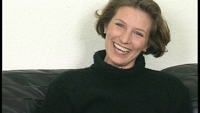 Sakso Ve Am Yalama: Olgun Avrupalı Çiftle Vahşi Seks