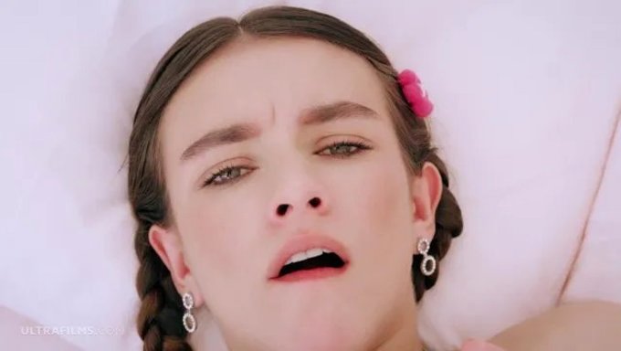 Ariana Cortez'In Solo Oyunu - Görülmeye Değer Güzel Bir Manzara.