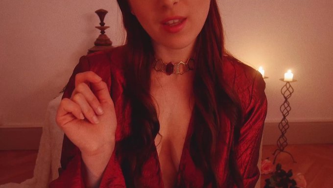 Bu Porno Videosunda Büyük Bir Yarak Mastürbasyon Yaparken Izleyin