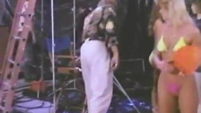 Vintage Porno: 1991'Deki Ashlyn Gere Ile Klasik Bir Sahne