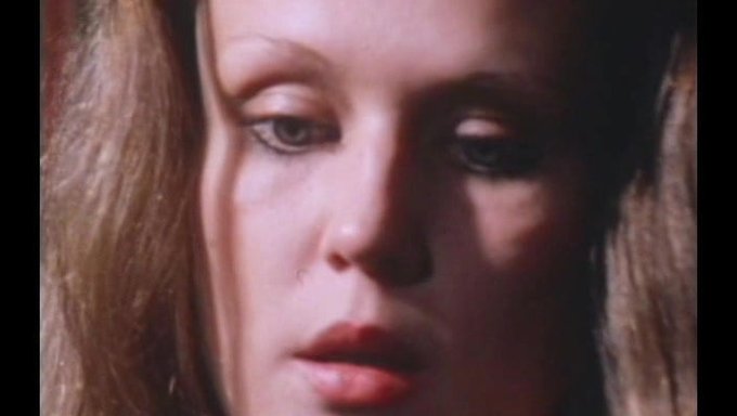 Klasik Amerikan Porno: Annie Sprinkle Ile Dolu Uzun Bir Video