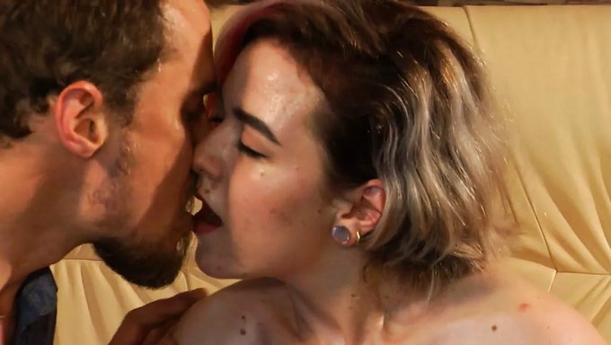 Kırbaçlama Ve Aşkla Bdsm Bağı