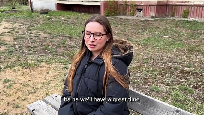 Çift Evde Gerçek Seks Yapıyor, Hayranlarına Porno Çekiyor.