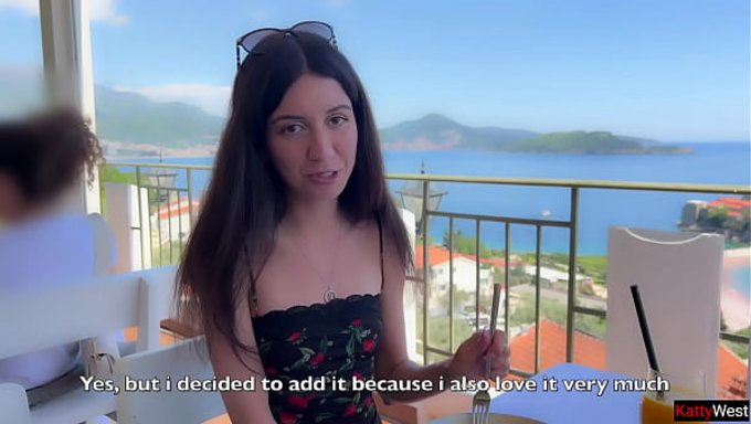 Public Agent, Katty West'I Sokakta Buldu Ve Ona Bir Anlaşma Teklif Etti.