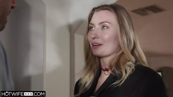 Emma Sirus, Beyaz Bir Kocayla Sıcak Bir Irklararası Karşılaşmada.