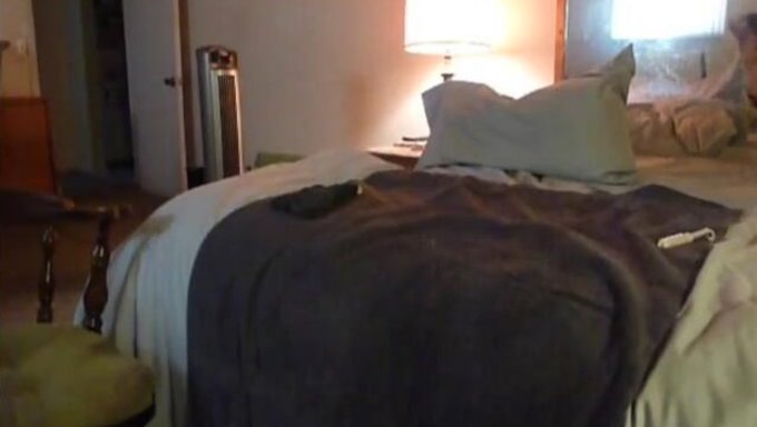 Gay Kocam Vahşi Bir Seks Macerası Için Tamponlar Ve Straponlar Kullanıyor