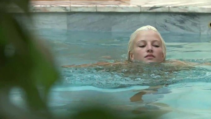 Estonyalı Güzellik Alysha, Duygusal Porno Videosunda