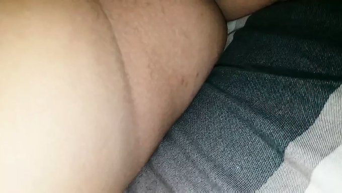 Amatör Malezyalı Karısı Çinli Kocası Tarafından Çakılıyor