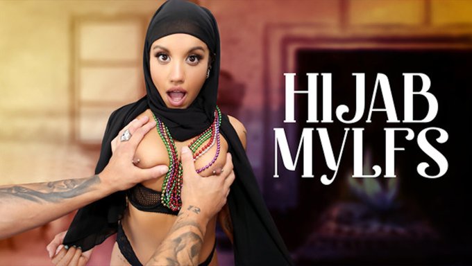 Muhteşem Nina White'In Muhteşem Hd'De Vahşi Mardi Gras Macerası