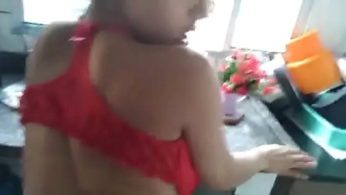 Mutfak 002'De Mutfakta Ateşli Sahnelerde Seks.
