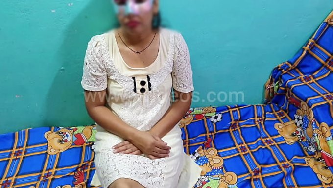Hintli Kız Için Ilk Anal Deneyimi, Bayıldı Ve Yapmaya Devam Etti.
