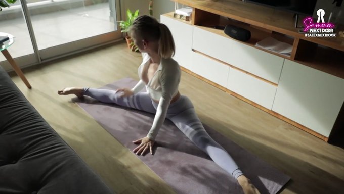 Yoga Dersi, Sammm Next Door Ile Ateşli Bir Aksiyona Dönüşüyor.