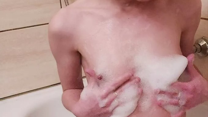 Islak Ve Vahşi: Polonyalı Anneyle Çıplak Masaj