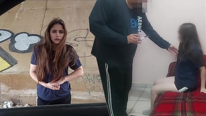 Kırık Bir Evden Gelen Genç Ve Naif Bir Kadın, Kendisini Ve Ailesini Desteklemek Için Bedenini Satmak Zorunda Kalır.