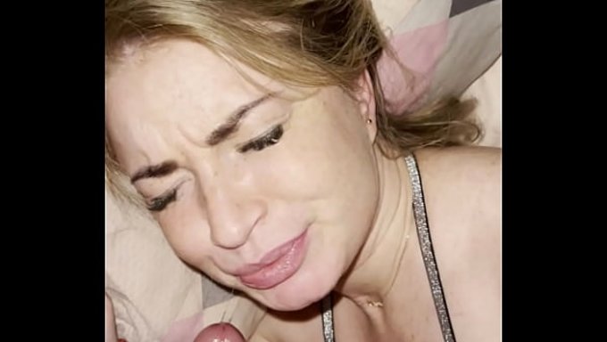 Üvey Oğlum Babası Gittikten Sonra Yanıma Geldi.