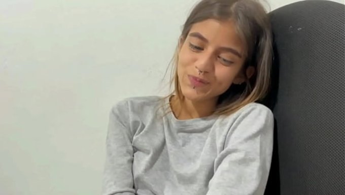 Azgın Ortamdan Sonra Üvey Kız Kardeşimi Sikeyim.