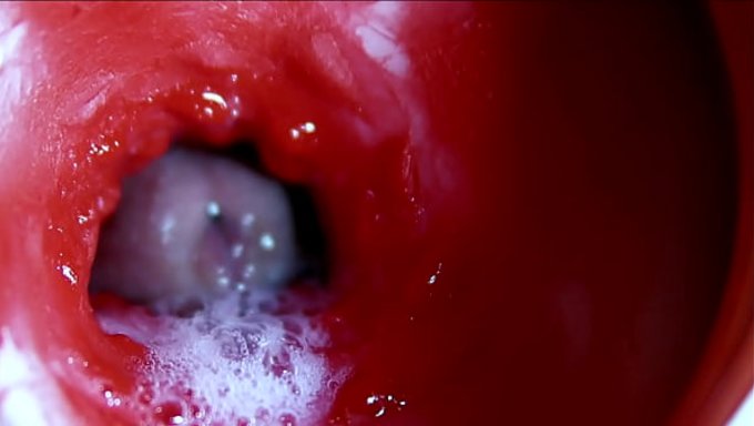 Tatlı Deliğe Akan Sperm Akışı, Inanılmaz Bir Asmr Etkisiyle.
