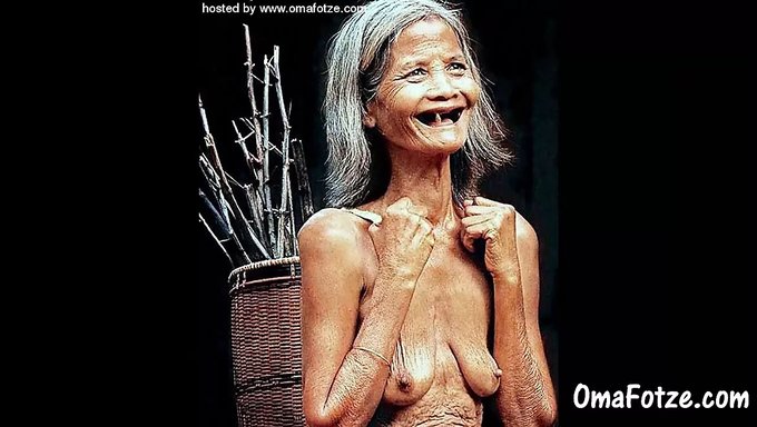 Bu Seksi Olgun Kadınların Zevklerini Bu Derlemede Izleyin