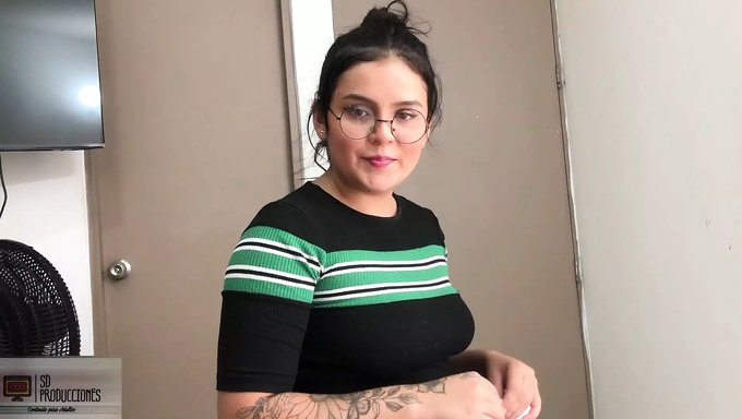 Dairemde Sıcak Bir Fahişeyle Tutkulu Bir Sikiş Seansı - Ispanyolca Porno
