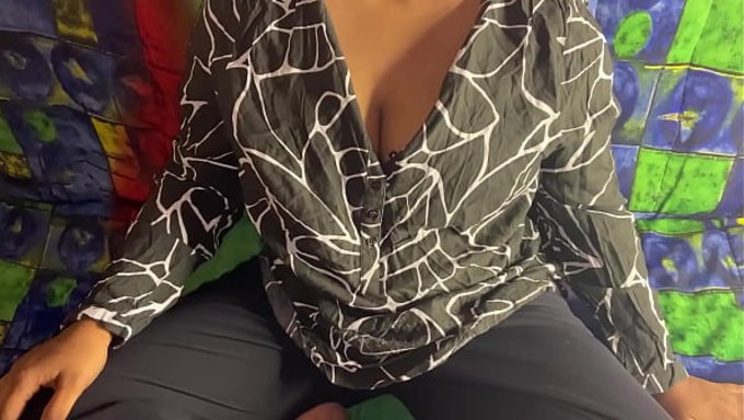 Bihari Sevgilinin Koca Göt Deliği Viral Mms’de Delik Deşik Edildi.