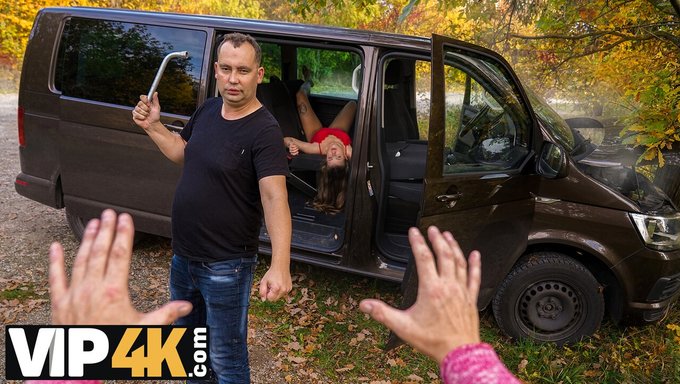 Genç (18+) Anal Olarak Beceriliyor