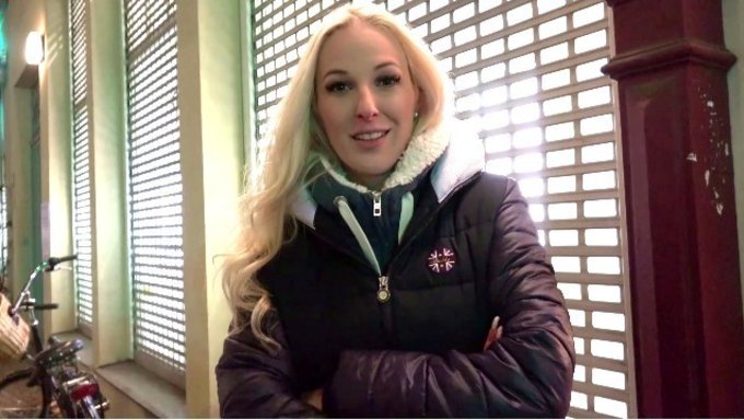 Alman Asker Işe Alım Uzmanı, Genç Marie'Yi Yoğun Seks Için Baştan Çıkarıyor
