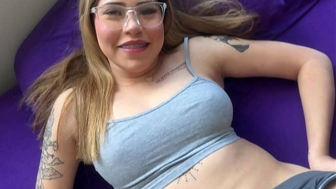 Diş Telleri Olan Üvey Kardeşler Raeley Ve Scott, Bu Tabu Videoda Seks Deniyor.