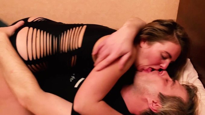 Ukraynalı Melek'In Bdsm Yatağı