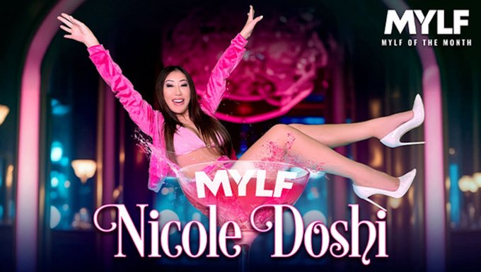 Nicole Love'In Favori Fetişi: Uzun Bacaklar Ve Topuklu Ayakkabılar